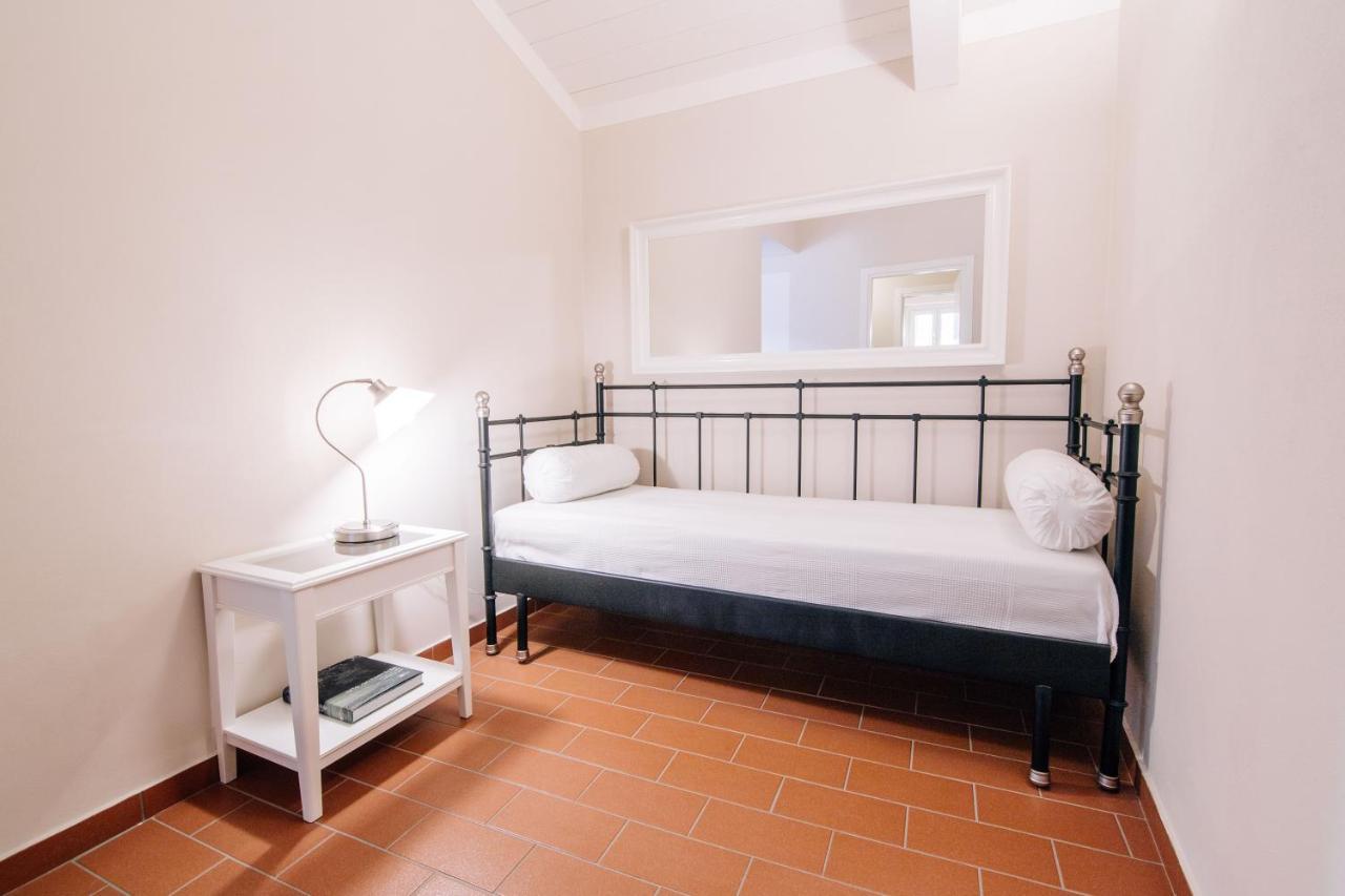 Holiday Home Il Borgo Degli Agrumi Uzzano Eksteriør bilde