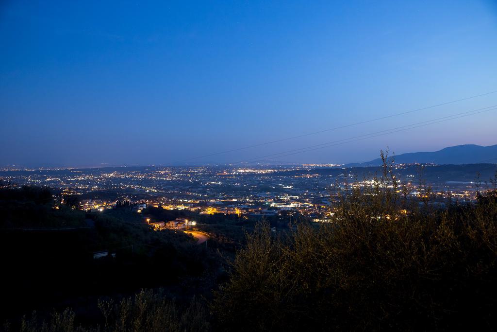 Holiday Home Il Borgo Degli Agrumi Uzzano Eksteriør bilde
