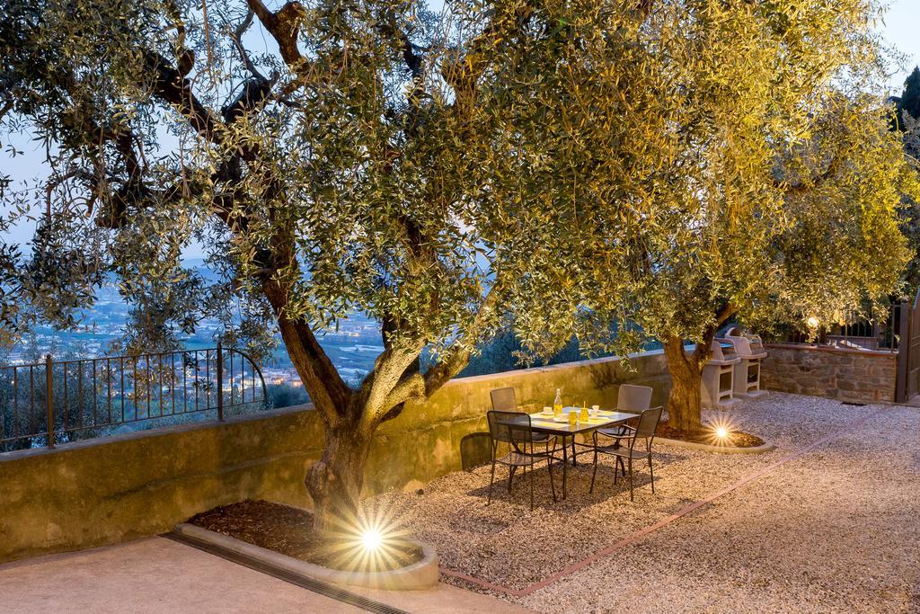Holiday Home Il Borgo Degli Agrumi Uzzano Eksteriør bilde