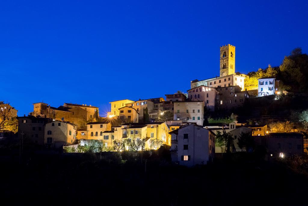 Holiday Home Il Borgo Degli Agrumi Uzzano Eksteriør bilde
